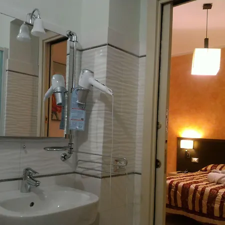 La Terrazza 3* روسانو