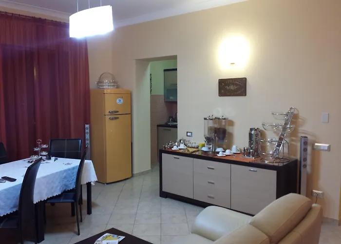 La Terrazza 住宿加早餐酒店 罗萨诺